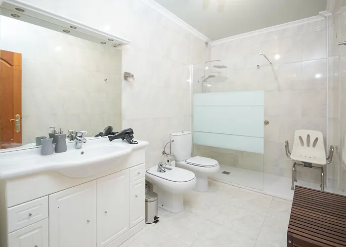 Apartamento Ag Piso Río Miño Carballo, A 700m Del Centro *
