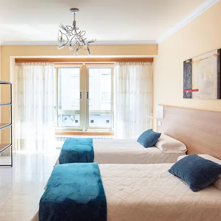 Apartment Ag Piso Rio Mino Carballo, A 700m Del Centro Carballo