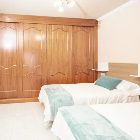 Apartment Ag Piso Rio Mino Carballo, A 700m Del Centro *
